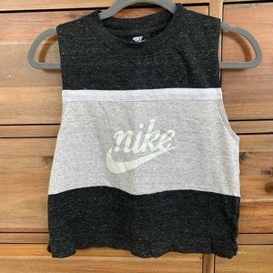 Nike tank